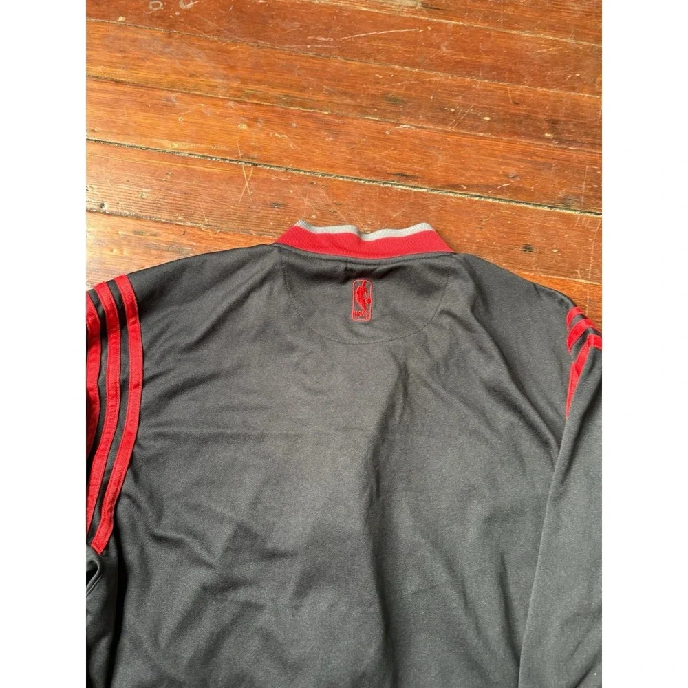 Chicago Bulls NBA Adidas Full Zip Embroidered Warm Up Track Jacket‎ Size Large